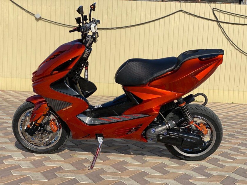 Ямаха аерокс стант