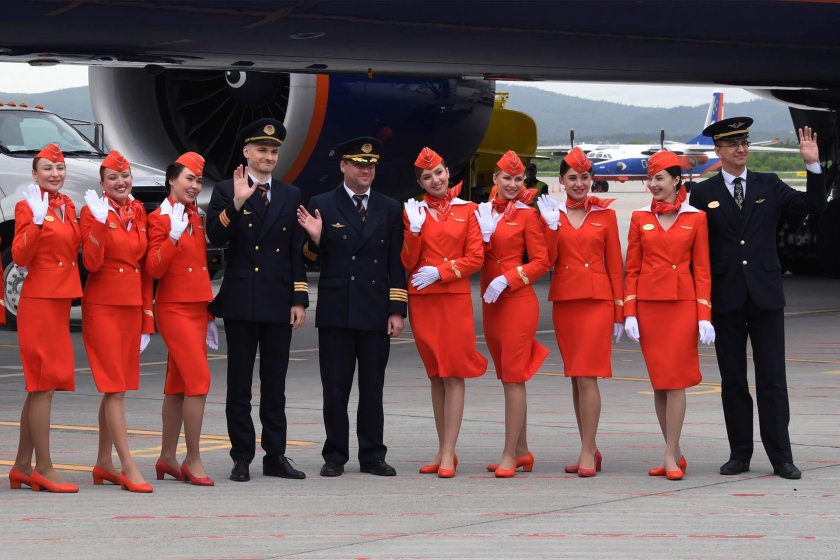 Экипаж самолета