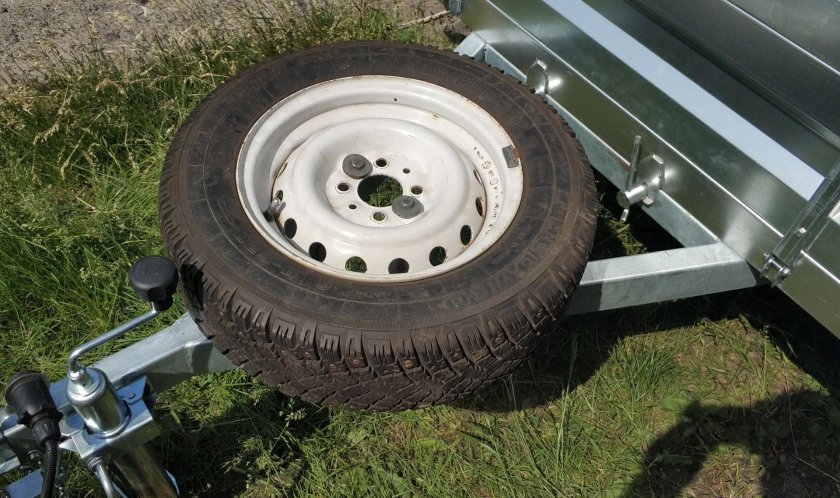 Держатель запасного колеса МЗСА 3105.0008