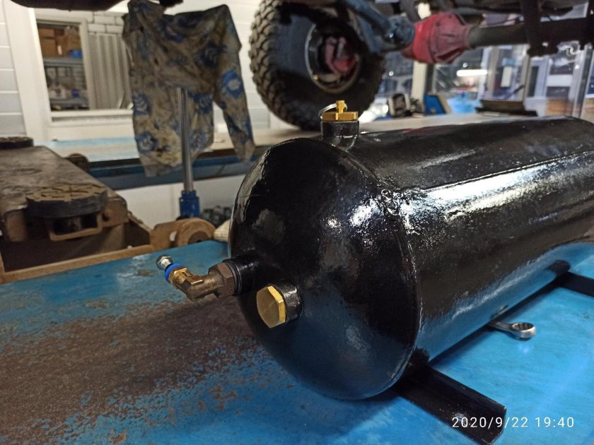 Ресивер КАМАЗ 5320-3513014