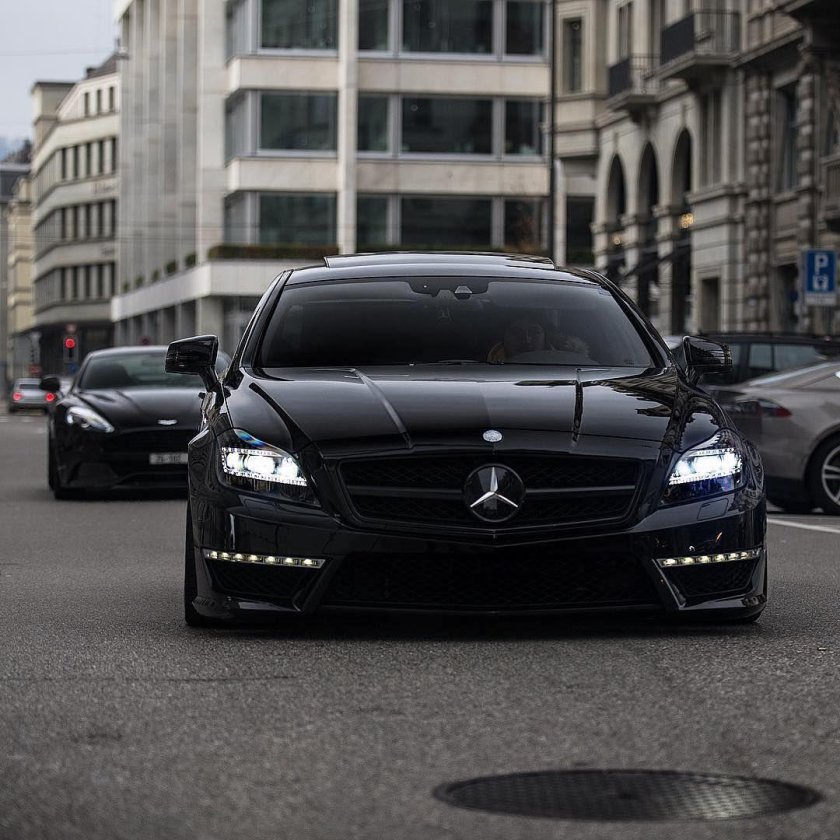 Мерседес ЦЛС 63 AMG