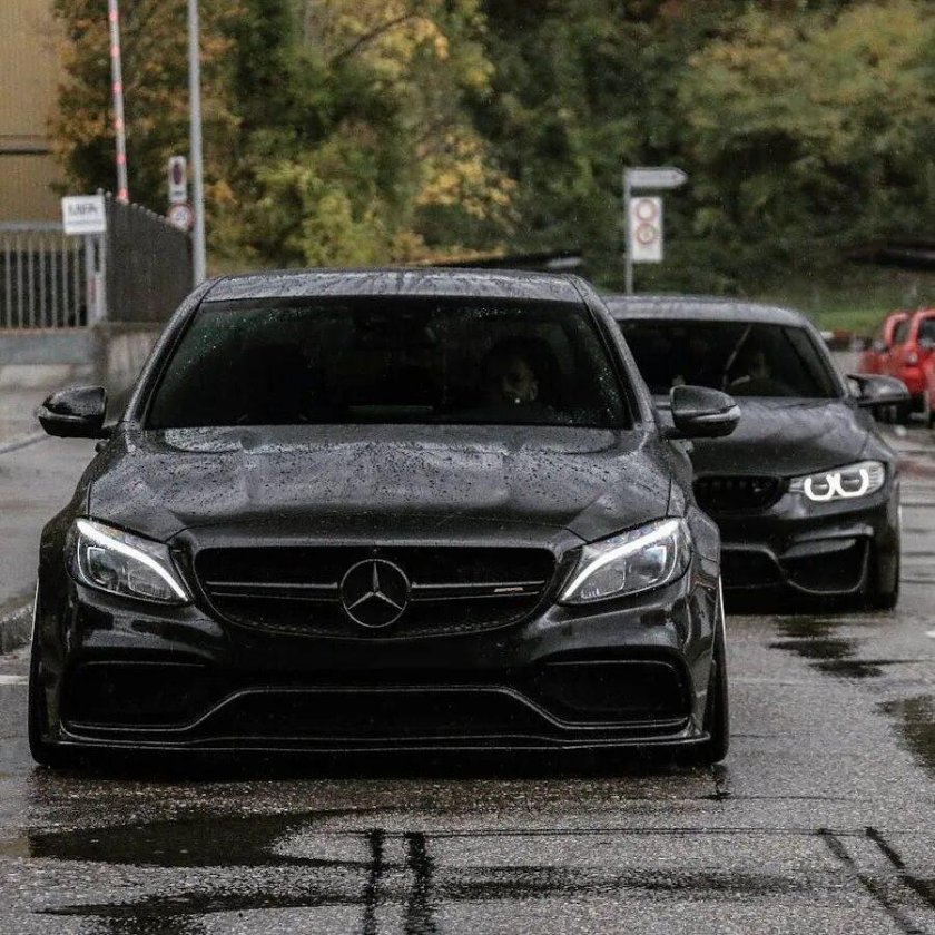 Мерседес Бенц е63 АМГ тонированная