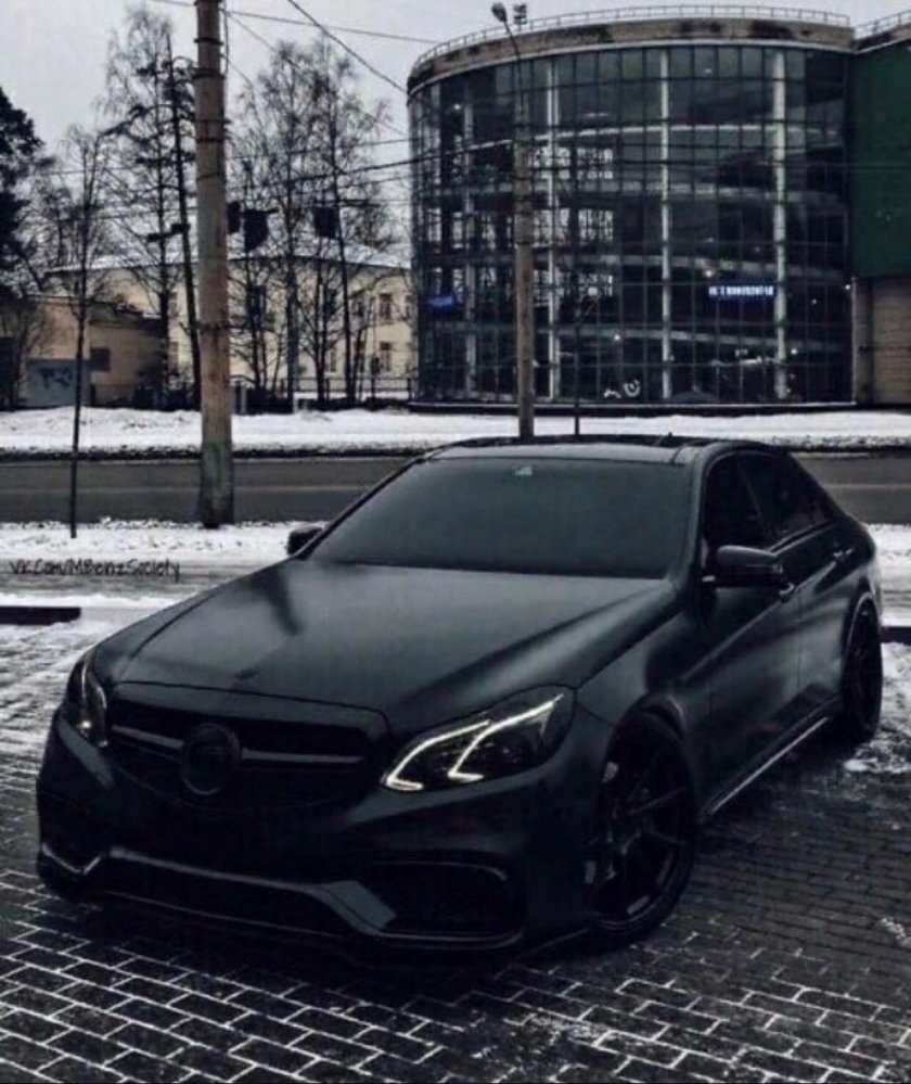 Mercedes e 63 s amg