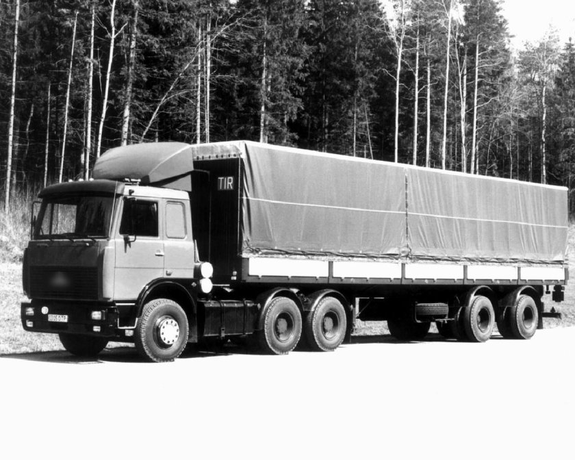 МАЗ 64226 полуприцеп