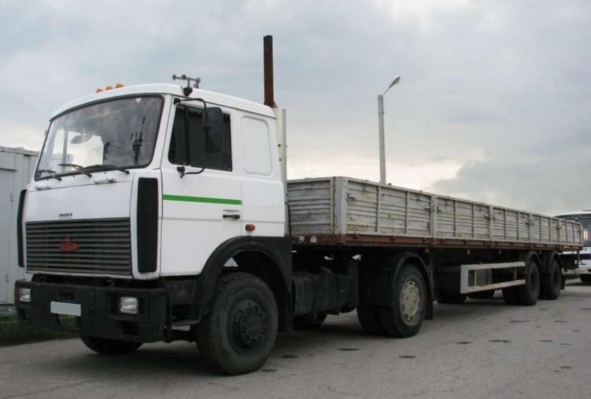 Полуприцеп МАЗ 20т борт