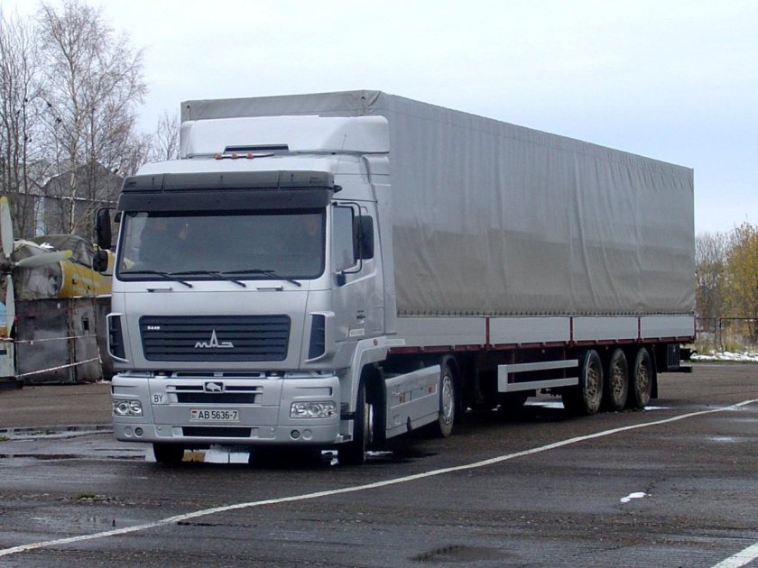 МАЗ 5440 фура