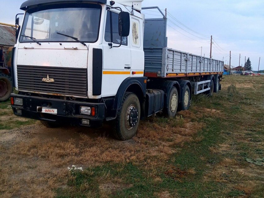 МАЗ 64229 седельный тягач
