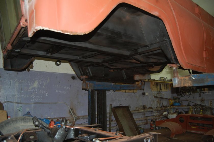 УАЗ 469 днище