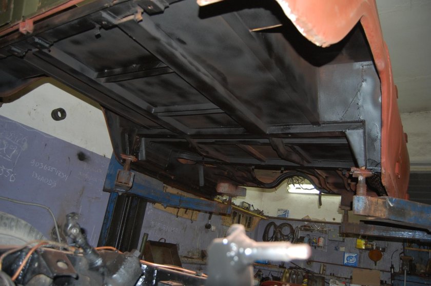 УАЗ 469 днище