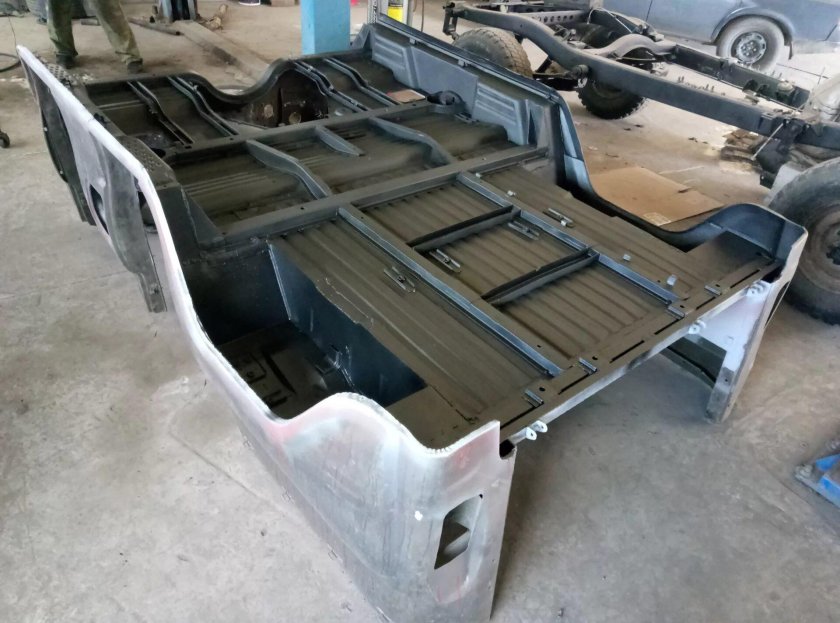 Днище кузова УАЗ 469