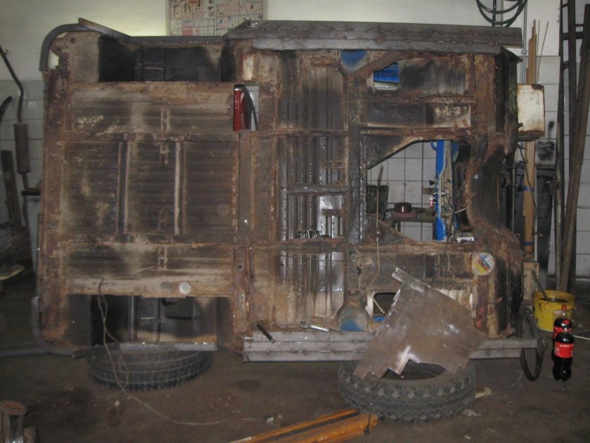 УАЗ 469 днище