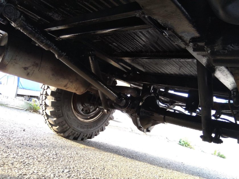 УАЗ 3962 днище