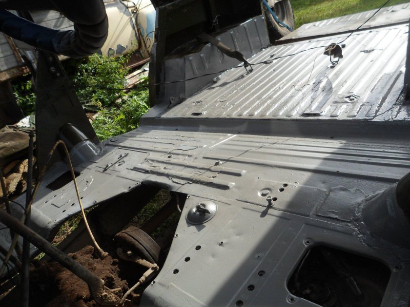 УАЗ 469 днище