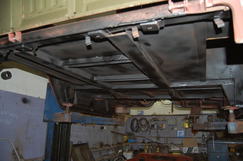 Днище УАЗ 3151