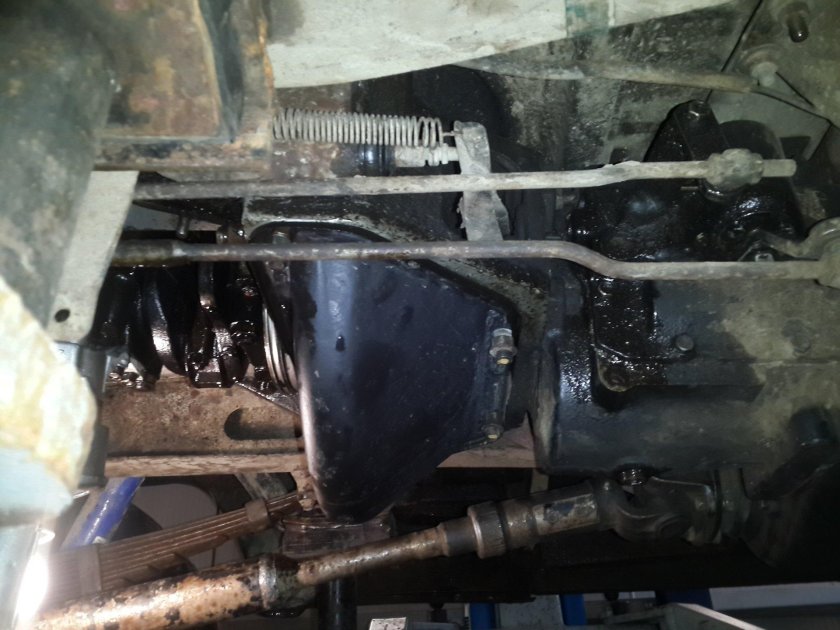 УАЗ 3909 днище