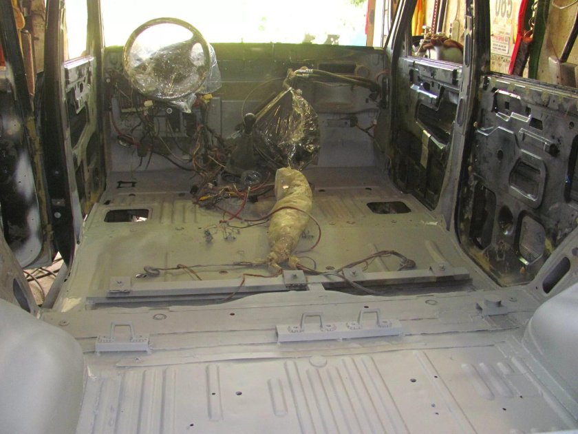 УАЗ 469 днище