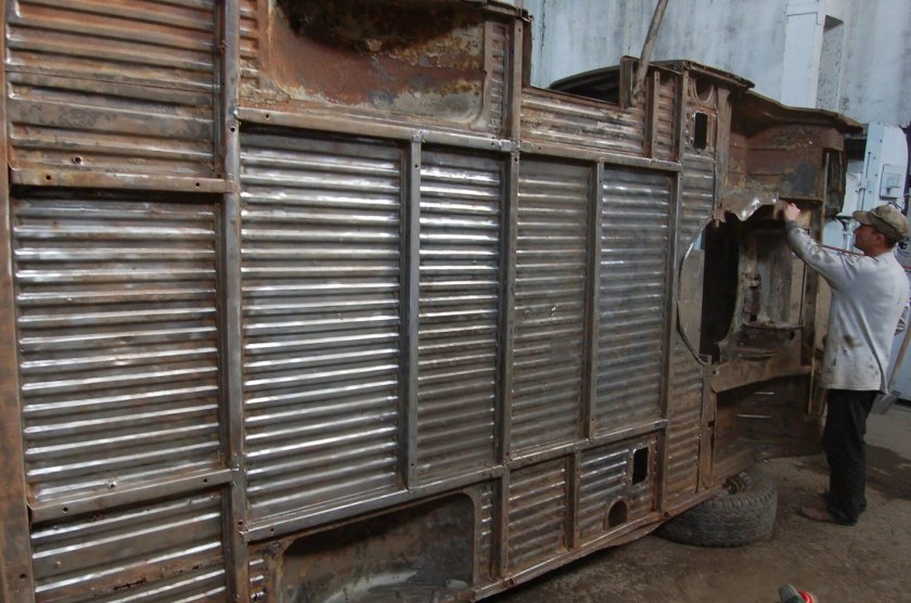 Днище УАЗ 452