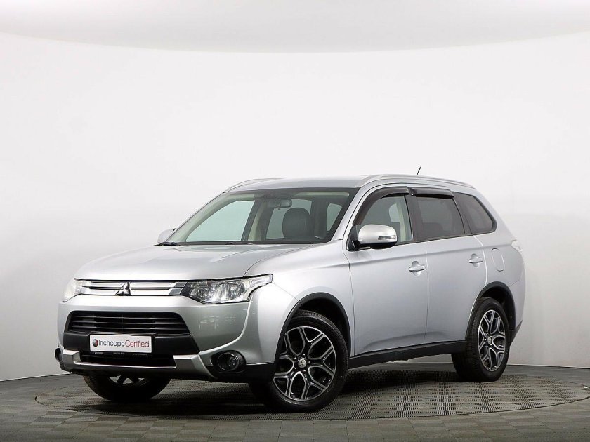 Mitsubishi Outlander 3 2014