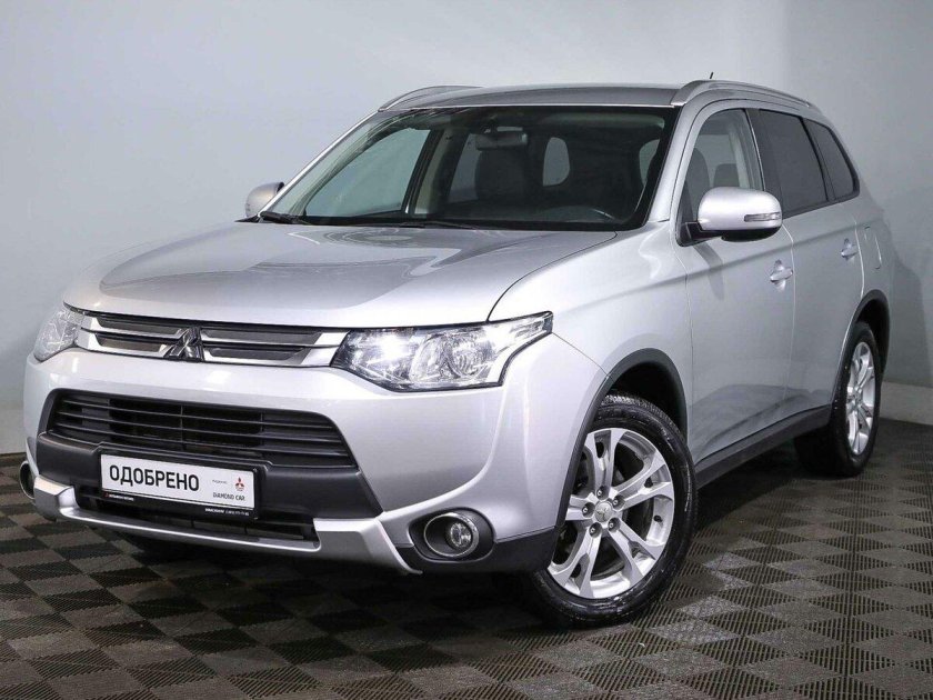 Mitsubishi Outlander III