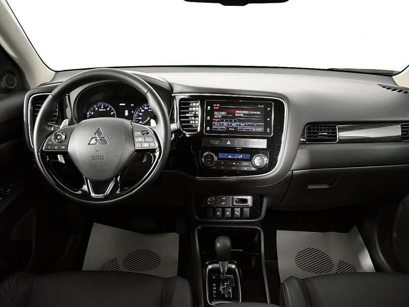 Mitsubishi Outlander 3 Рестайлинг 2
