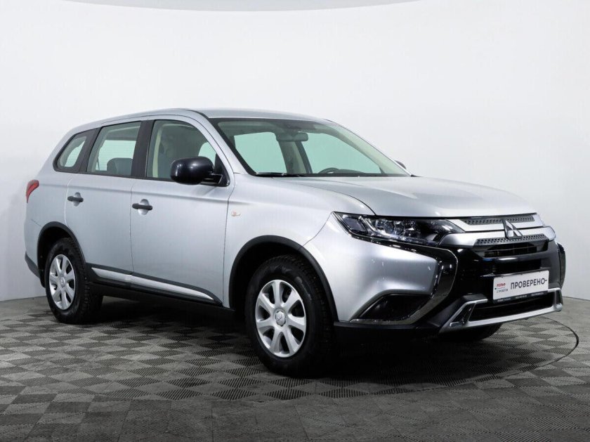 Mitsubishi outlander 2017