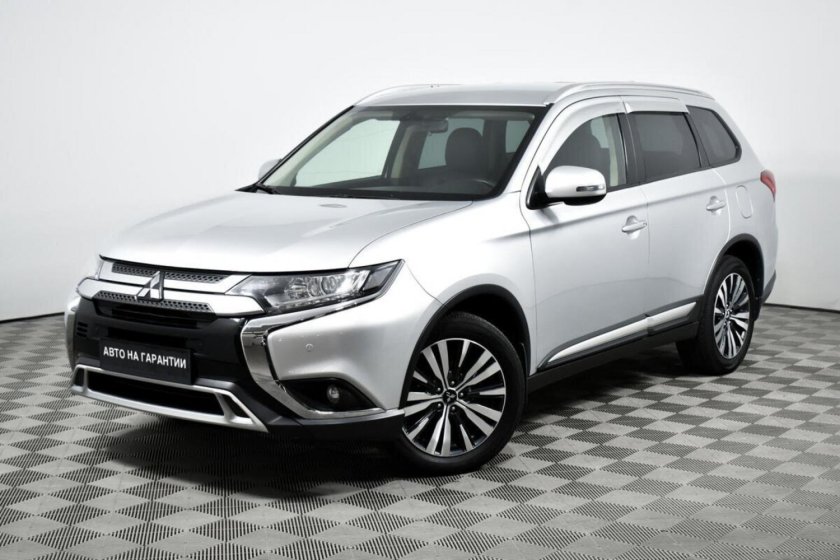 Mitsubishi outlander 2019