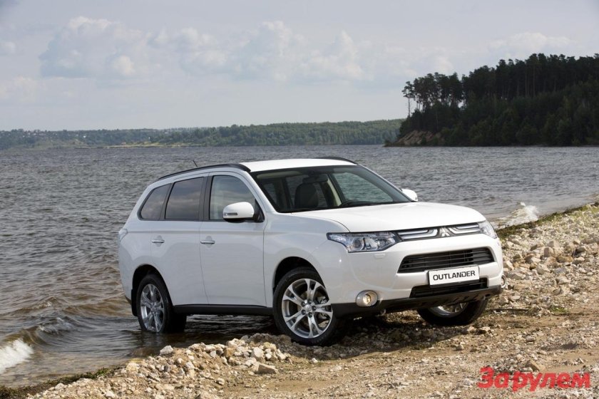 Mitsubishi Outlander III