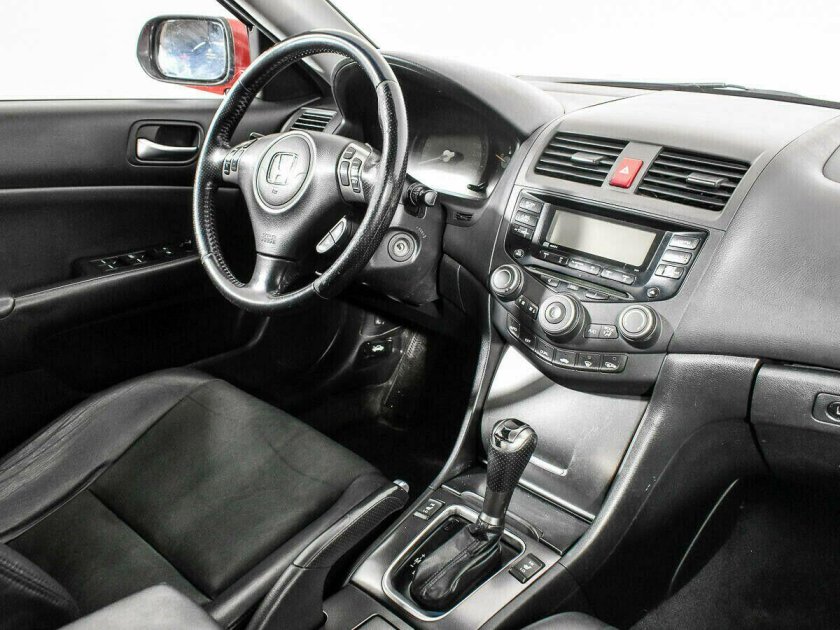 Хонда Аккорд 7 салон автомат