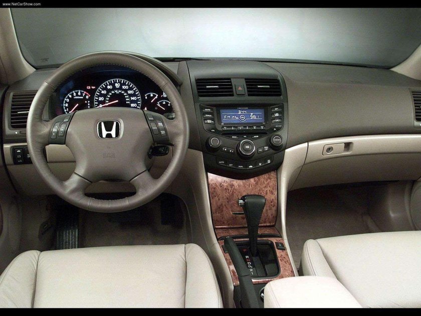 Honda Accord 2003