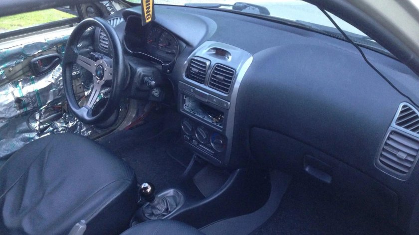 Черный салон акцент ТАГАЗ