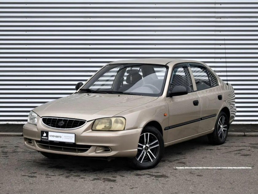 Hyundai accent 2005