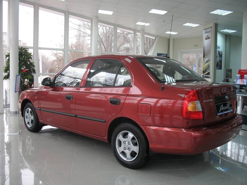 Hyundai Accent 2