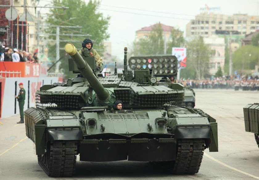 Танк т-80бвм