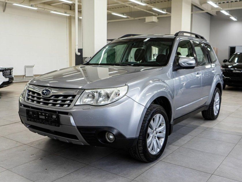 Субару форестер 2011 2.0 автомат