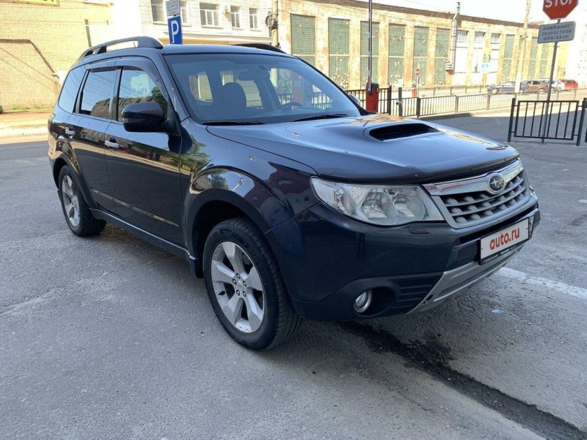 Субару форестер 2011