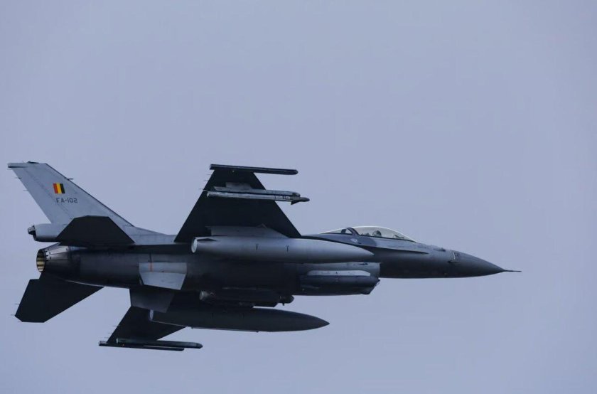 Ф 16 краска российский истребитель