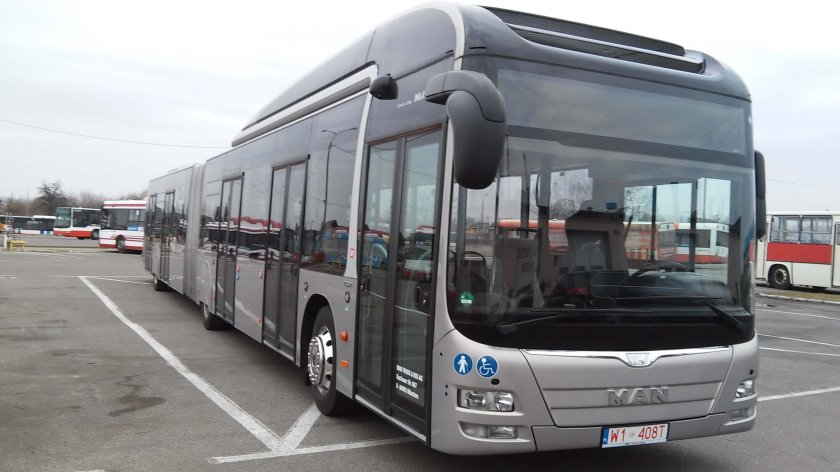 Автобус ман Лион Сити