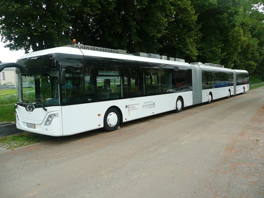 Автобус AUTOTRAM Extra Grand