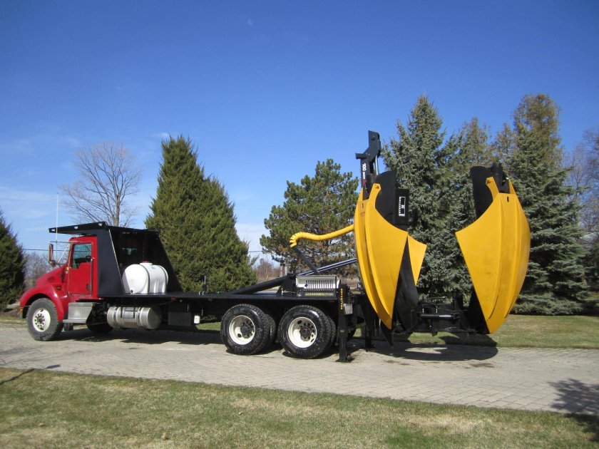 Пересадчик крупномеров