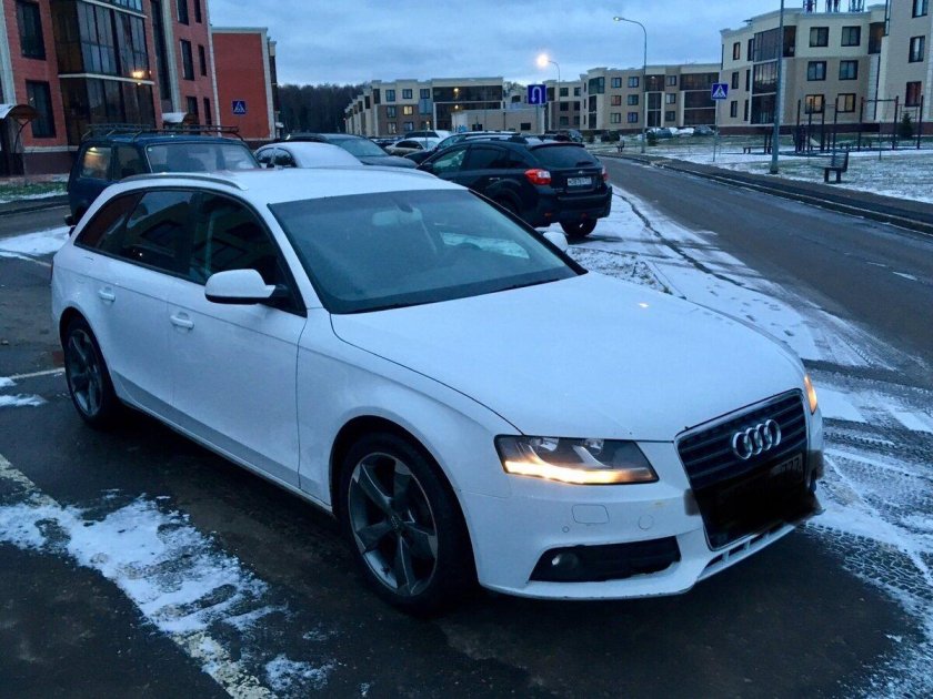 Audi a4 белая