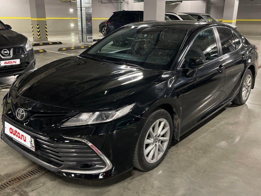 Toyota camry 2021