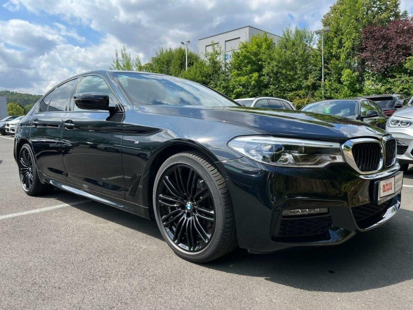 Mercedes AMG gt 63 s