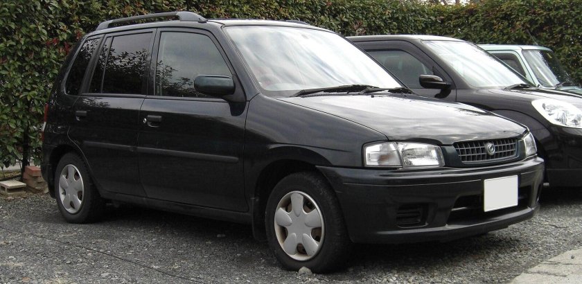 Мазда Демио 1