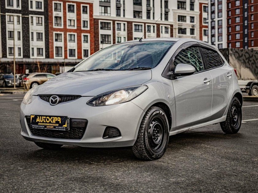 Мазда демио 2007