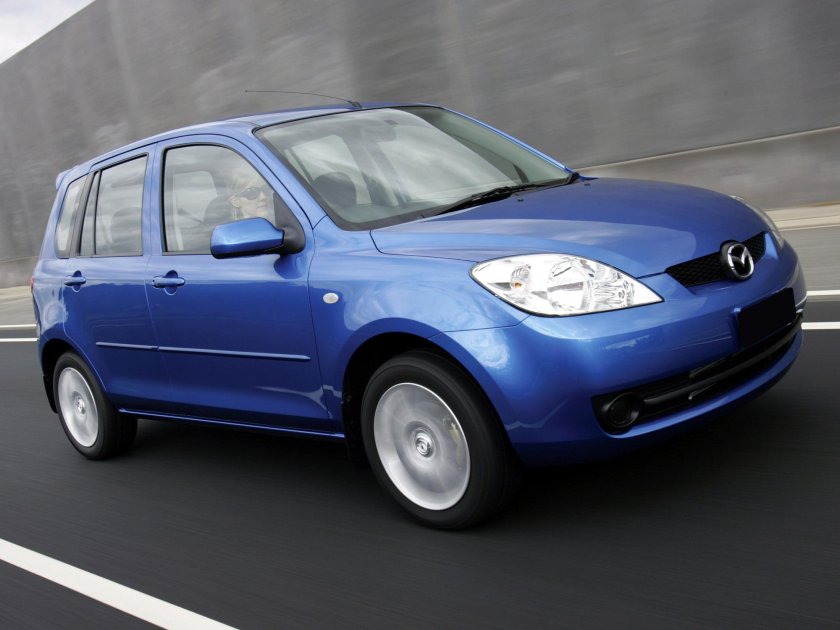 Мазда Демио 2 поколение