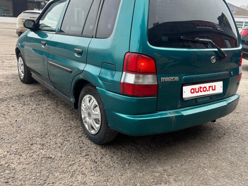 Мазда демио 2001 год