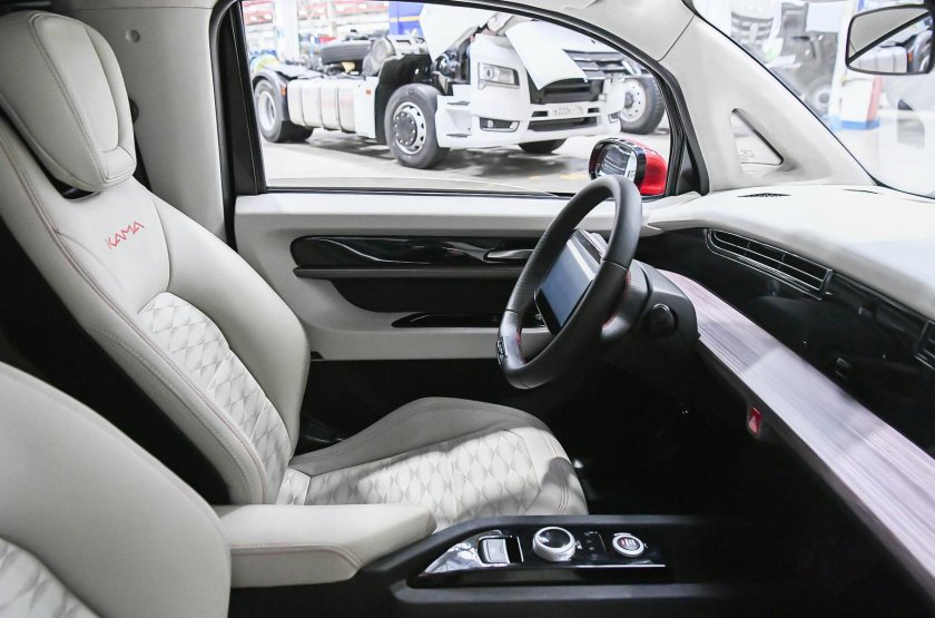 Кама-1 электромобиль