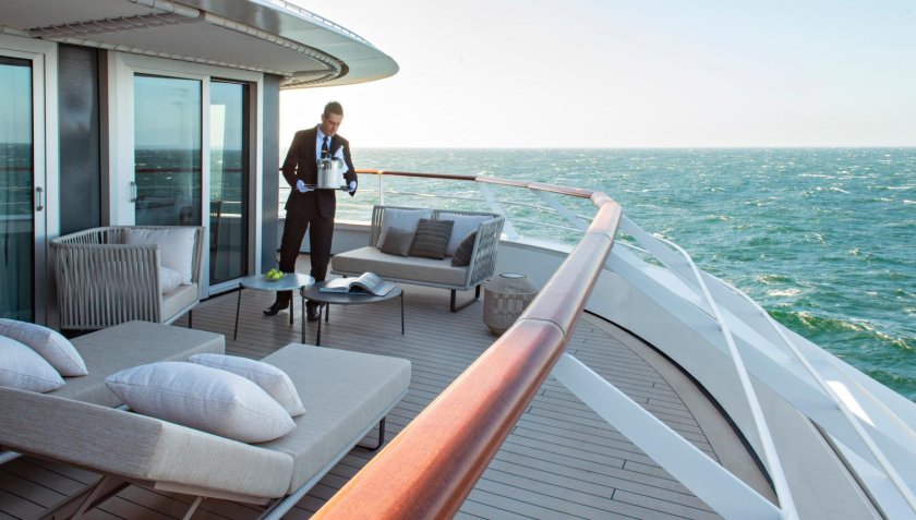 Мега-яхта «le Bougainville»