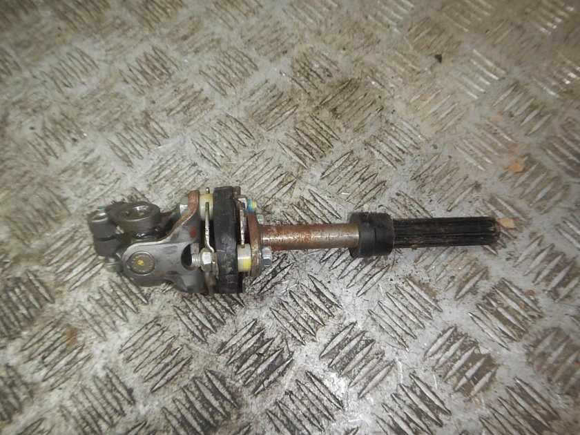 Chevrolet Captiva 2012 2.4 рулевой кардан
