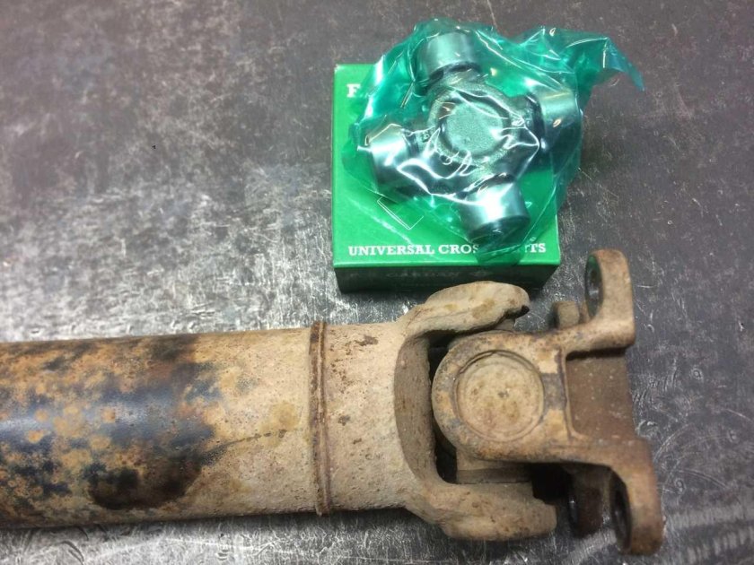 Шевроле Каптива карданный вал